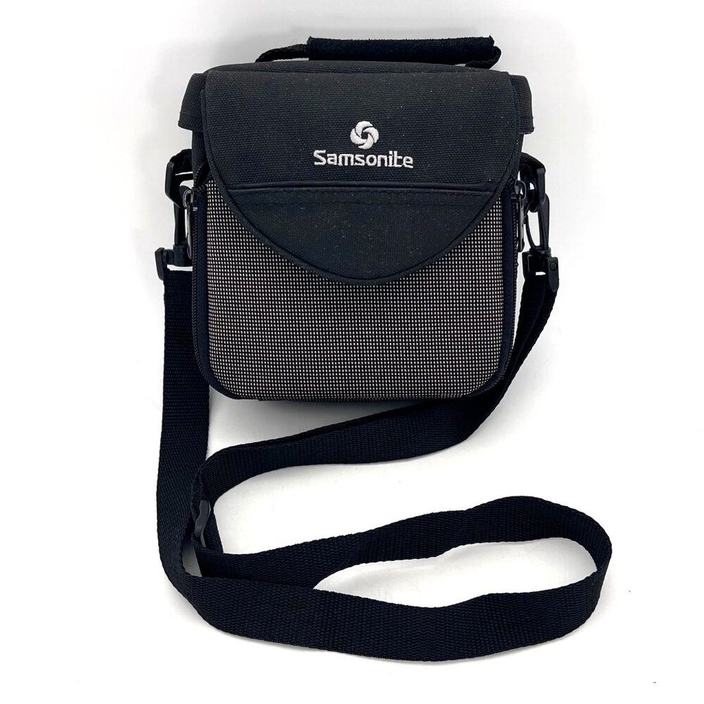 Samsonite Black Compact Camera Bag With Padded Interior & Adjustable Strap - Picture 13 of 16